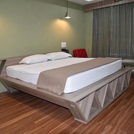 Hotel Bhimas Paradise Tirupati Luaran gambar