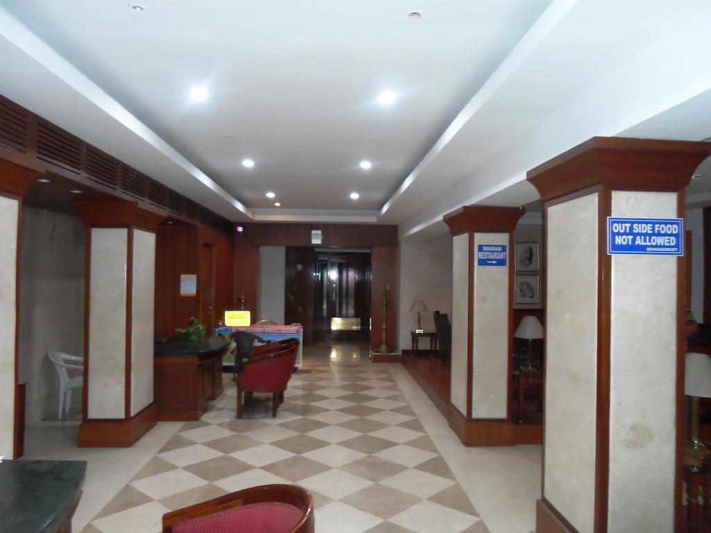 Hotel Bhimas Paradise Tirupati Luaran gambar
