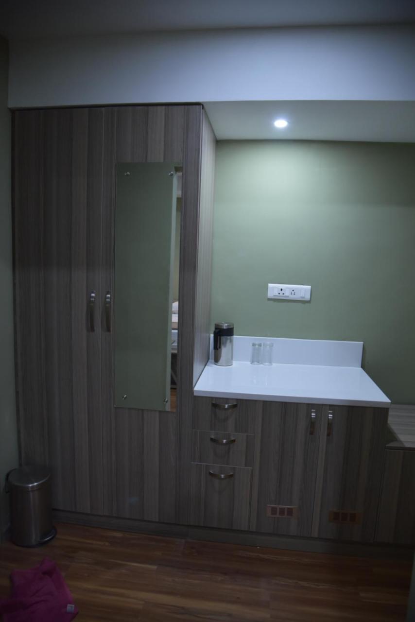 Hotel Bhimas Paradise Tirupati Luaran gambar